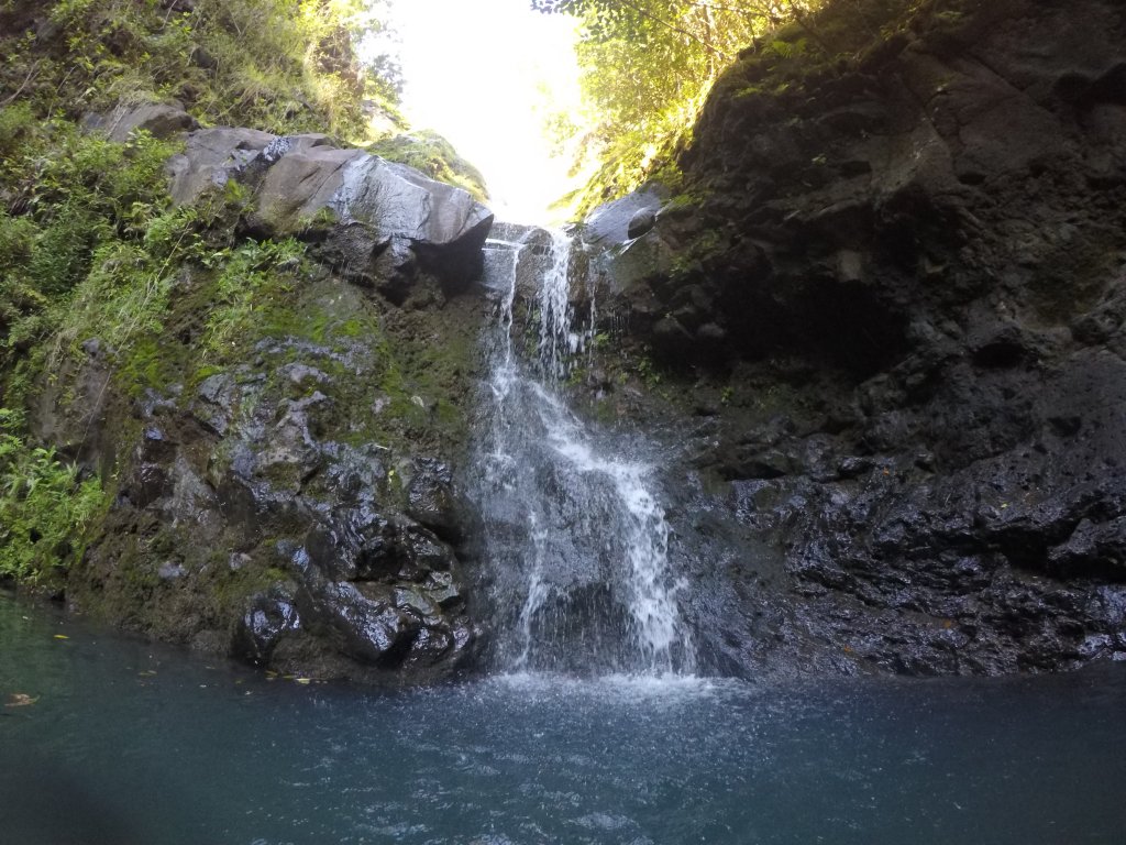 waimano falls picture
