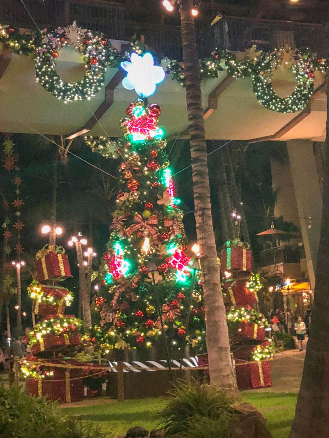 Christmas Events Oahu 2026